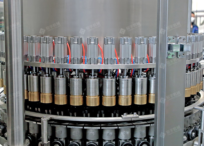 乳飲品鋁箔灌裝機 乳飲品鋁箔灌裝機