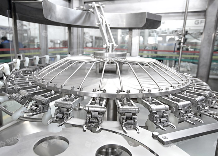 三合一乳飲品灌裝機(jī) 三合一乳飲品灌裝機(jī)